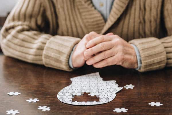 Would You Recognize the Signs of Dementia?