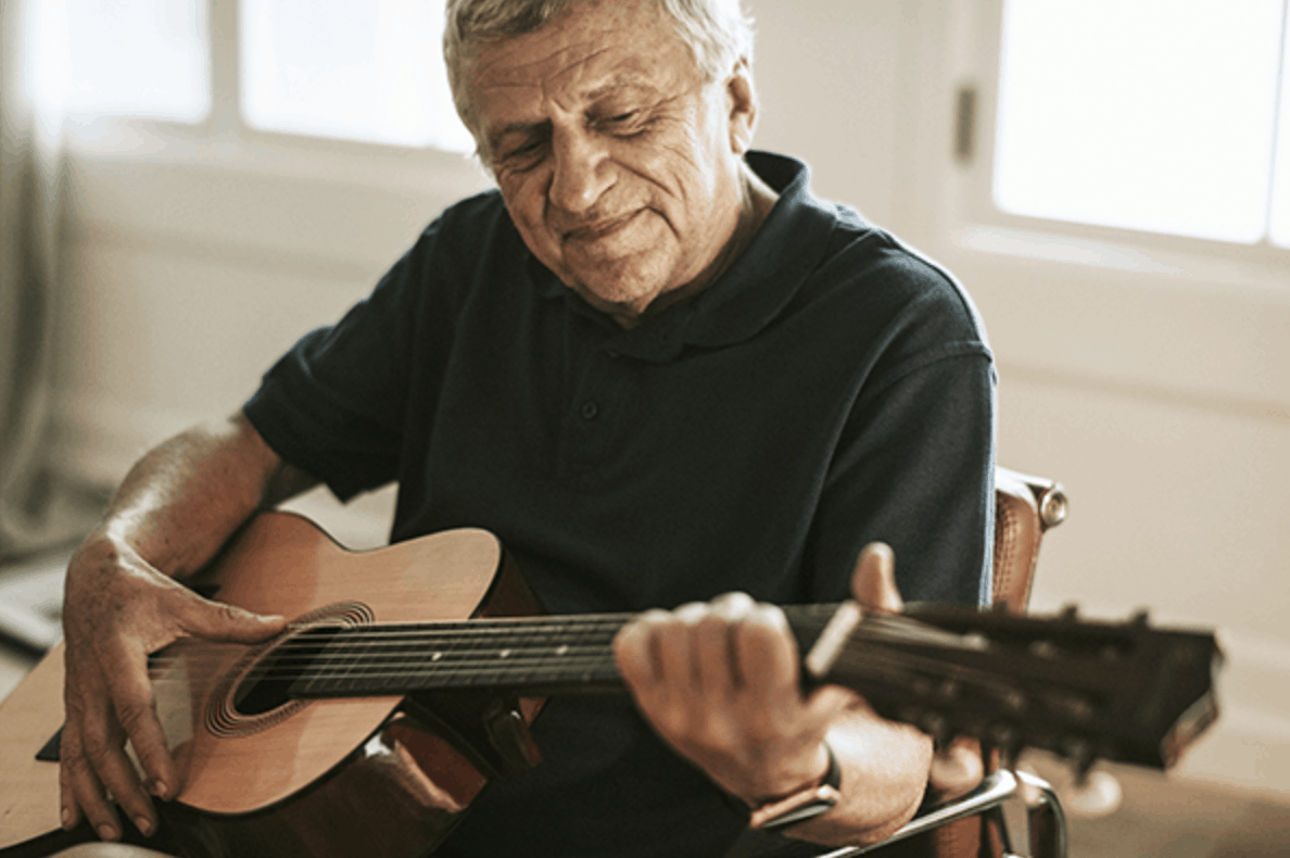 Exploring the Benefits of Music Therapy for Older Adults