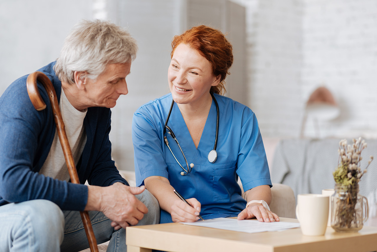 Professional Caregivers vs. Family Caregivers